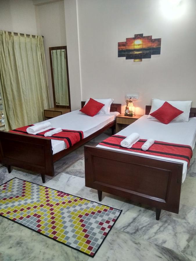 Bed and breakfast Kollolini Calcutta Extérieur photo