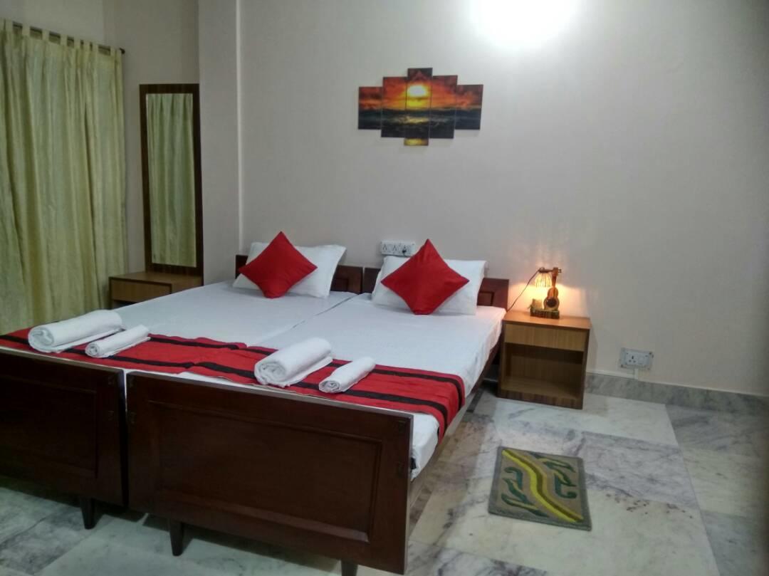 Bed and breakfast Kollolini Calcutta Extérieur photo